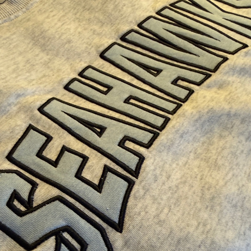 Starter Men’s Seattle Seahawks Sweatshirt Medium